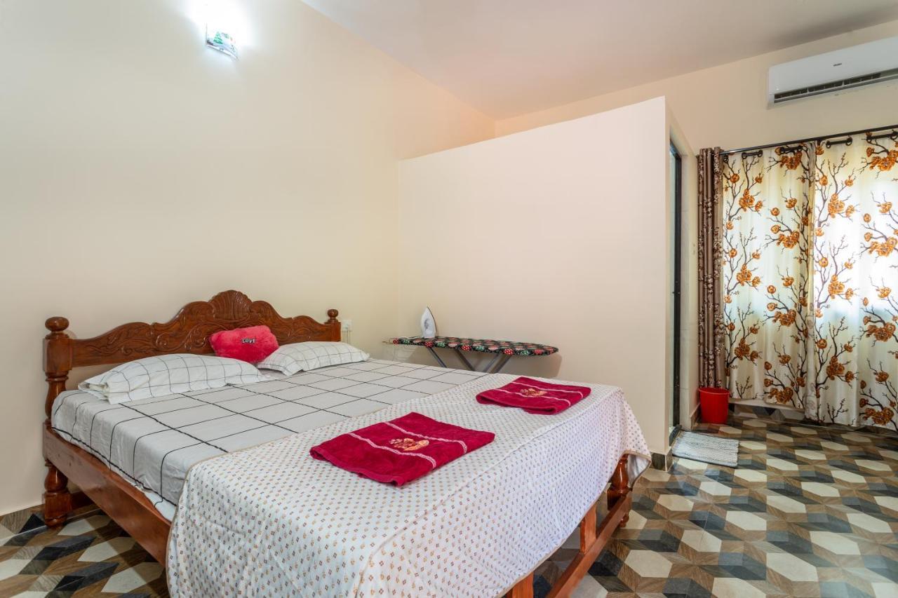 Martinet Vagator Guest House Экстерьер фото